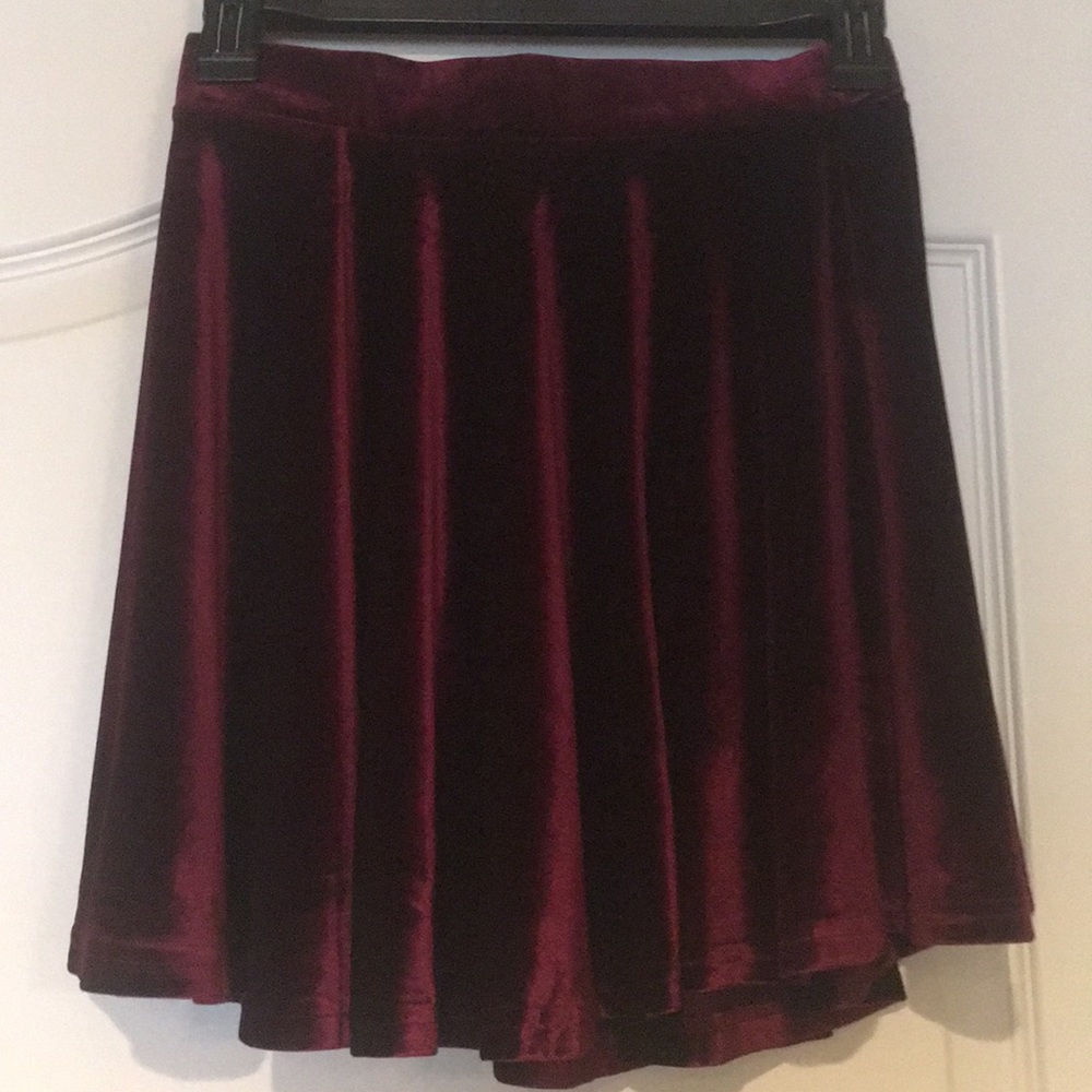 Shelanna red velour skirt